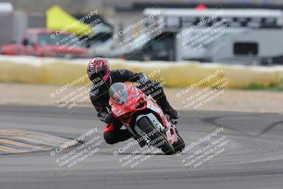 media/Jan-15-2023-SoCal Trackdays (Sun) [[c1237a034a]]/Turn 2 Set 2 (1155am)/